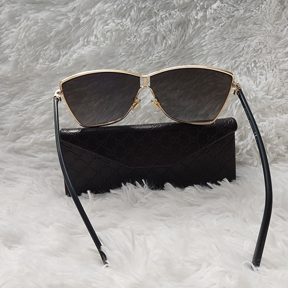 Gucci Millionaire Sunglasses - Picture 6 of 8